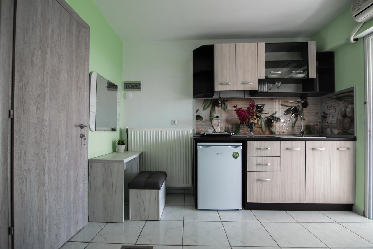 Dias Apartments Мола Калива Екстериор снимка