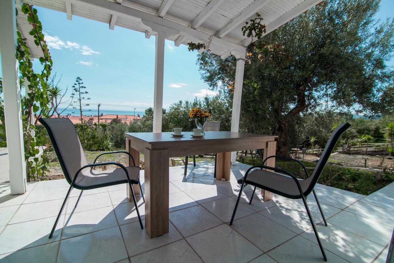 Dias Apartments Мола Калива Екстериор снимка